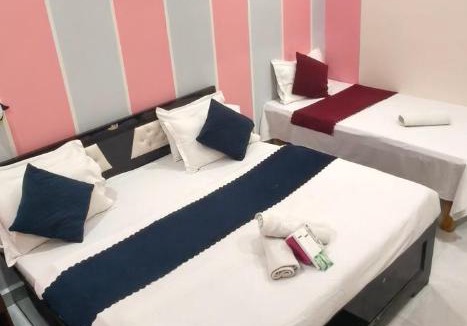 Faizabad Hotel | Room in only 999 Front of Ram Mandir gate" Tha Rudra Prabha INN"