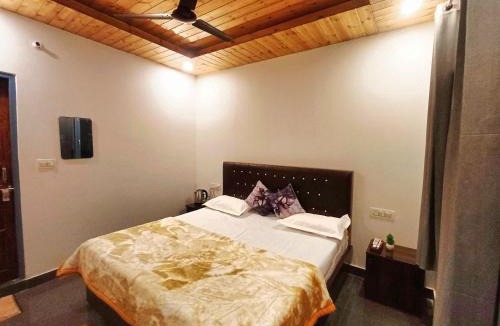 Ukhimath Hotel | Root Heritage Ukhimath - Hotel , Restraunt and Guided Tours