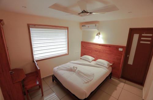Fort Kochi Hotel | Roses Inn Fortkochi