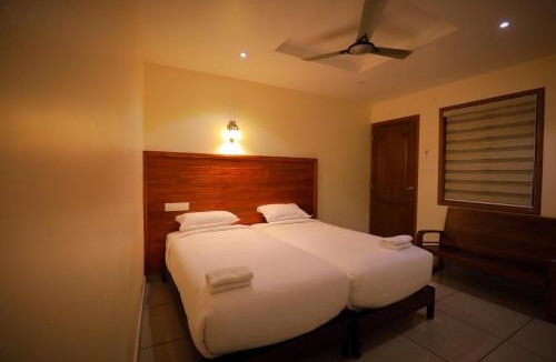 Fort Kochi Hotel | Roses Inn Fortkochi