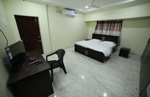 Tirupati Villa | Royal Home Stay deluxe Room