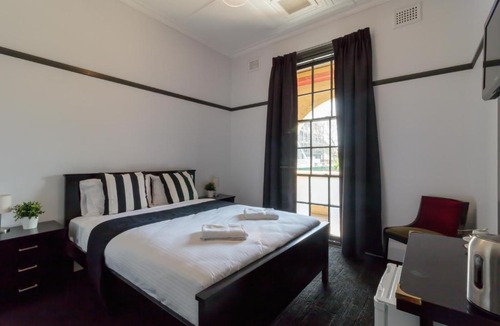 Ryde Hotel | Royal Hotel Ryde