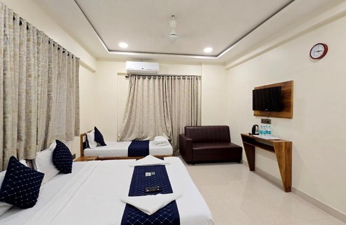 Mumbra Hotel | Royal Ozone