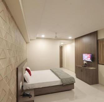 Olpad Hotel | Royal Palace Hotel Surat Velanja