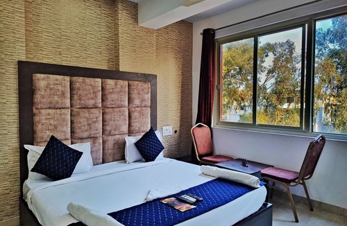 Zirakpur Hotel | Royal Regency