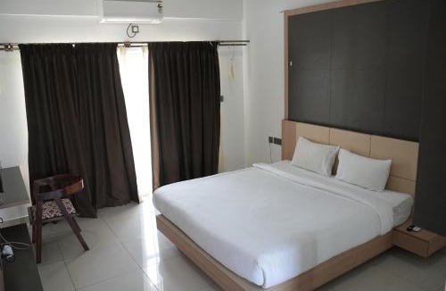 Narasapura Resort | Royal Roots Resorts