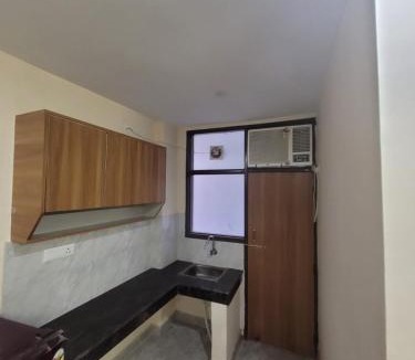 DLF Phase 3 Apartment | RR Homes