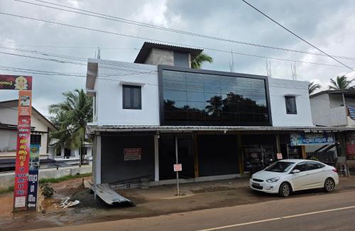Perintalmanna Hotel | Ruby Residency
