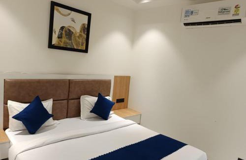 Varanasi Hotel | Rudram Inn