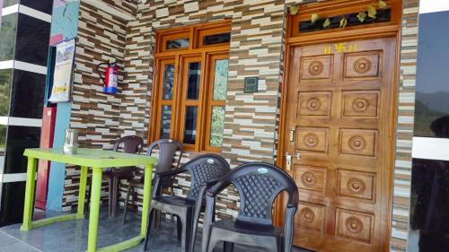 Chamoli House | Rudranath Home Stay
