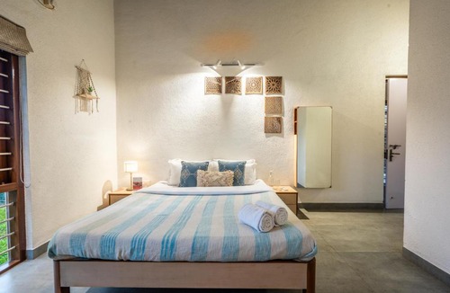 Alibaug Villa | SaffronStays Mangosteen