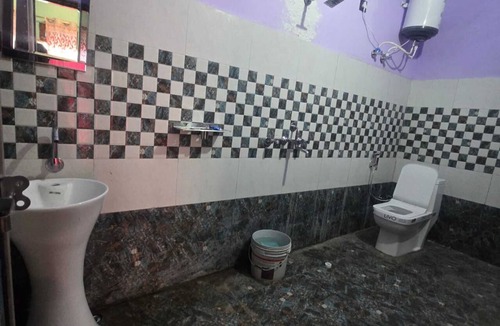 Chamoli Hotel | Sagar Rudranath Home Stay