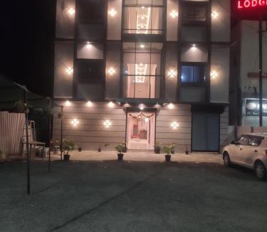 Kallam Hotel | Sahyadri Lodge Yermala