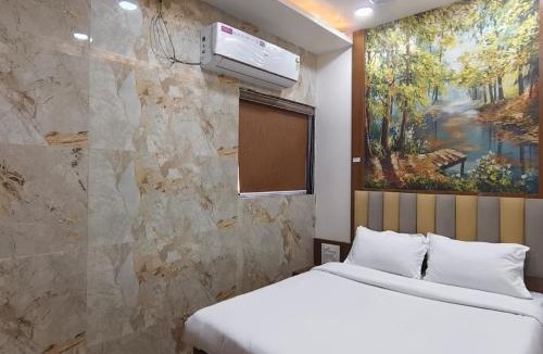 Dombivili Hotel | Sai Srushti Residency