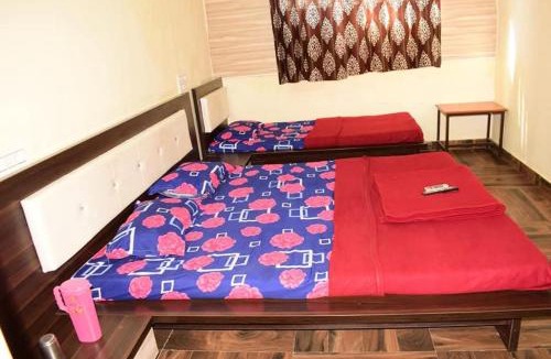 Shirdi Hotel | SAIRATNA HOTEL only 1 minute distance from sai temple