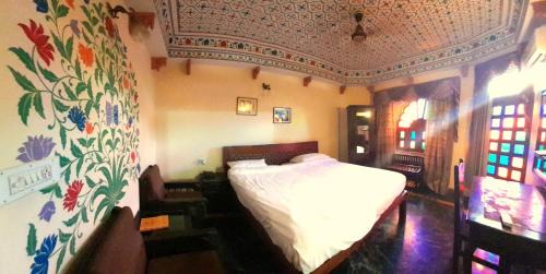 Bani Park Hotel | Sajjan Niwas