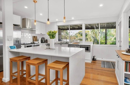 Bundeena House | SaltNest - A calm and modern retreat by the sea