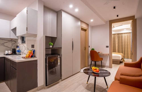 South City I Hotel | Saltstayz Premier Millenium City Centre