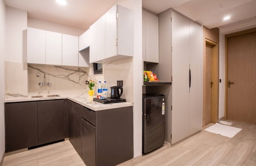 South City I Hotel | Saltstayz Premier Millenium City Centre