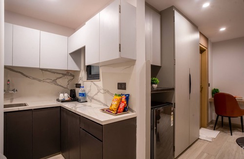 South City I Hotel | Saltstayz Premier Millenium City Centre