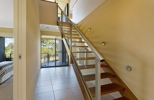 Eden Apartment | Saltwater Apartments, 3 bedroom accommodation close to Asling's Beach