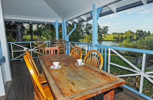 Mount Samson House | Samford Lakes - The Cottage