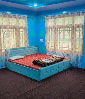 Gulmarg House | Samoon guest house