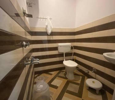 Lansdowne House | Sanskriti