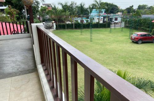 Lansdowne House | Sanskriti