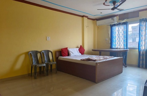 Varanasi Hotel | Sanskriti Paying Guest House
