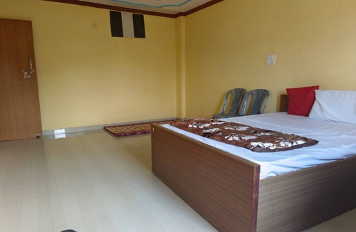 Varanasi Hotel | Sanskriti Paying Guest House
