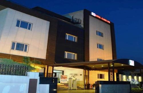 Mohangarh Hotel | Sapna Clarks Inn Lucknow