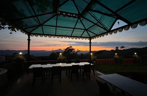 Mahabaleshwar House | Sara green Valley Farm