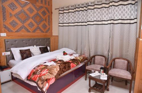 Jhakri Bed & Breakfast | Sarahan Holiday Inn