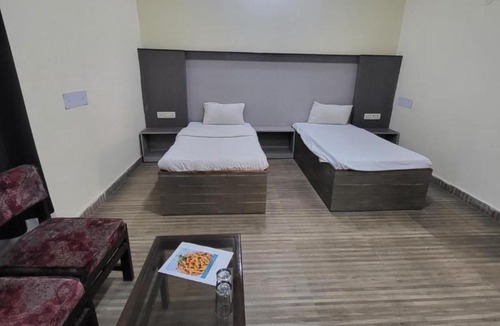 Naugarh Hotel | Satkar palace hotel