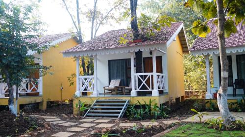 Piparia Resort | Satpura Tiger Trails, Resort & Farm Stay
