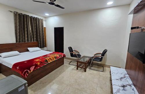 Tohana Hotel | Satyam Hotel