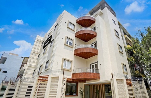 Mahmoorganj House | Saver Single Banaras Sri Hari Inn