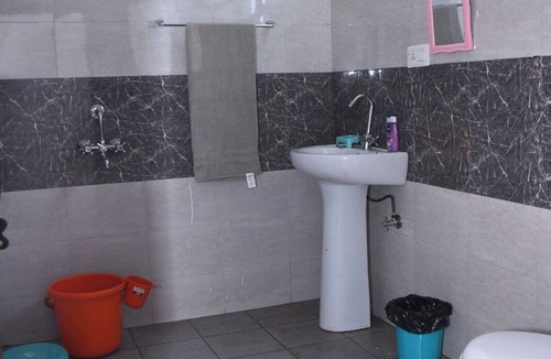 Mukteshwar Hotel | SD Motel
