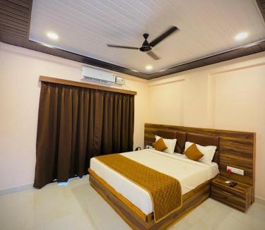Diveagar Hotel | Seaside Beach Resort