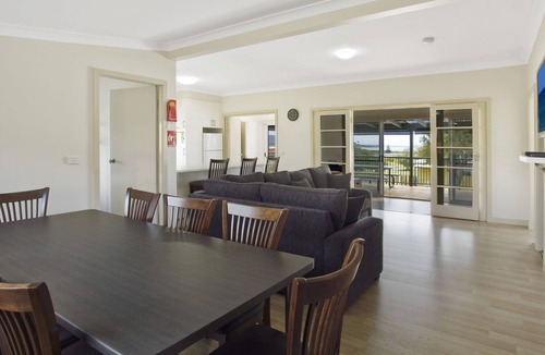 Bermagui Cottage | Seaview Cottage - Sunny location