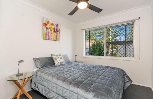 Yamba Apartment | Seawest 2 - Entrance Wooli Street - Holiday Yamba