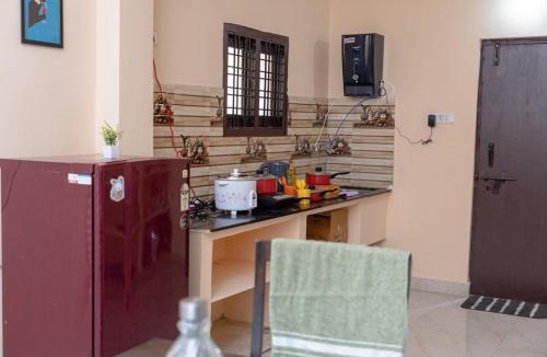 Manikonda Apartment | Seema 201 3BHK Apartment by Charter Stays