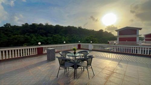 Roha Villa | Selborne Villas