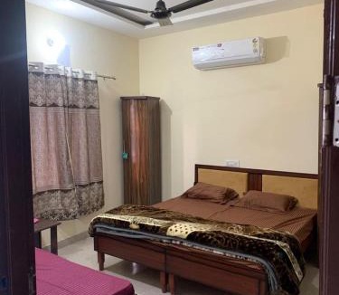 Sirhind Hotel | Shaandaar Hotel, Family restaurant with Ac rooms