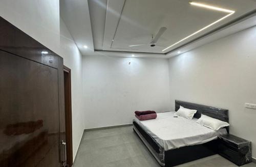 Jammu Villa | Shagna Da Vehra Villa - 6 BHK House in Jammu
