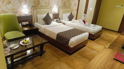 Raipur Hotel | Shamrock Greens by Jardin Hotels