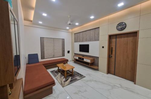 Pandharpur Apartment | Shantai Homestay Luxurious flat For Family