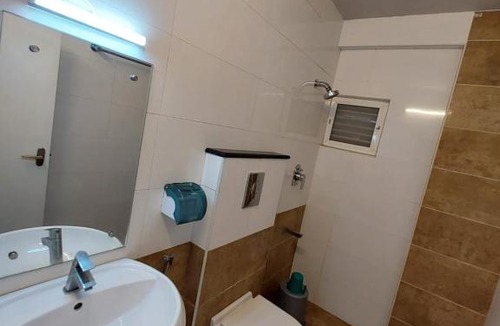 Kochi Hotel | Sharp Suites