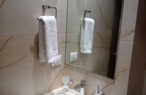 Eksar Hotel | Shelter Suites (Formerly known as Fisco The Hub Link)